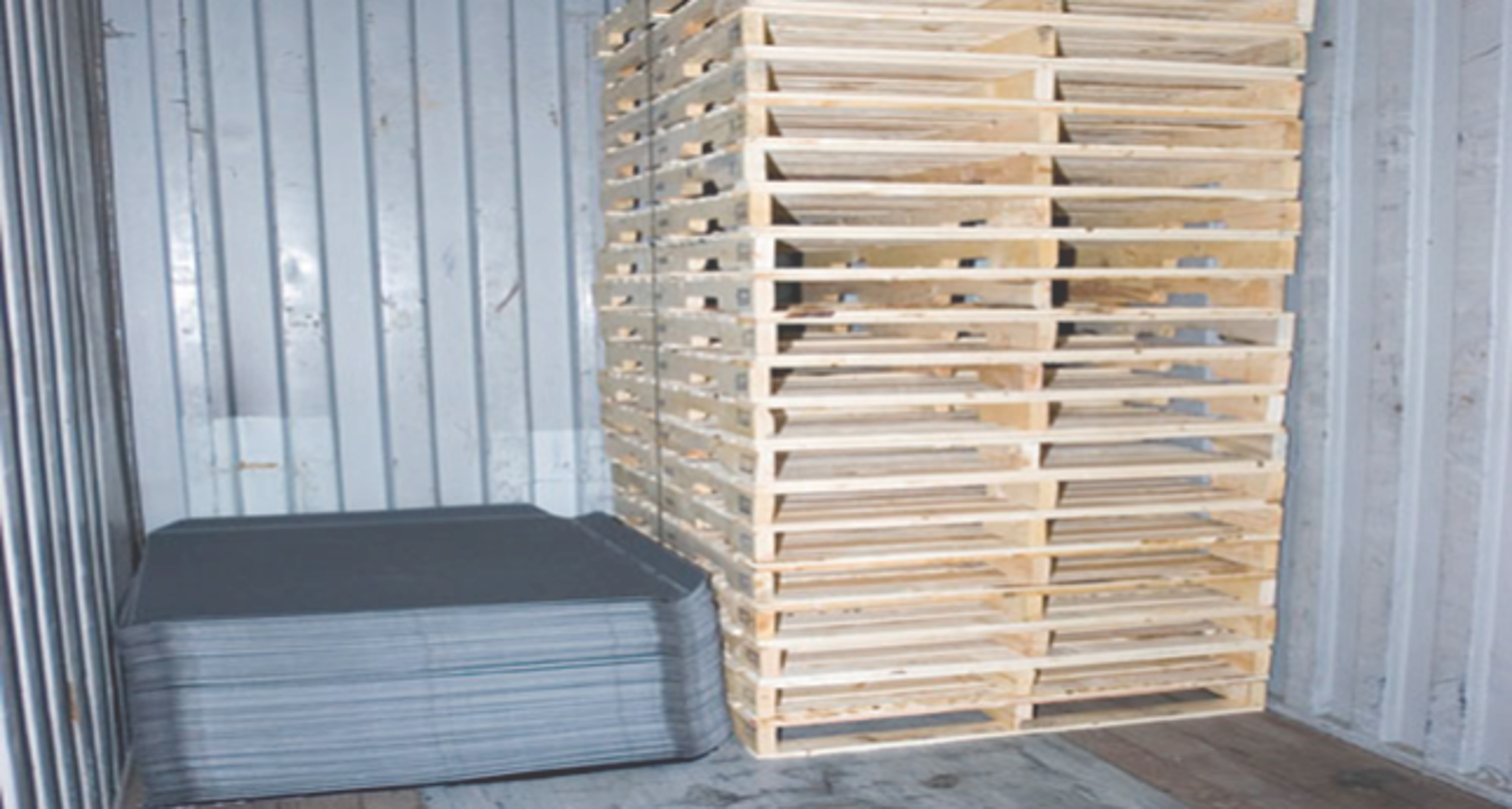 slip sheets vs wooden pallets